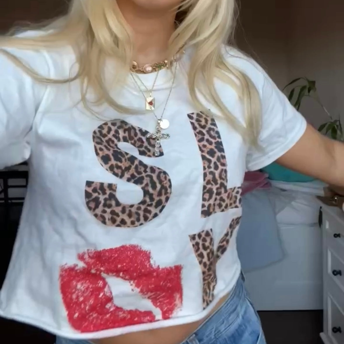 Slay Leopard Kiss Classic Tee
